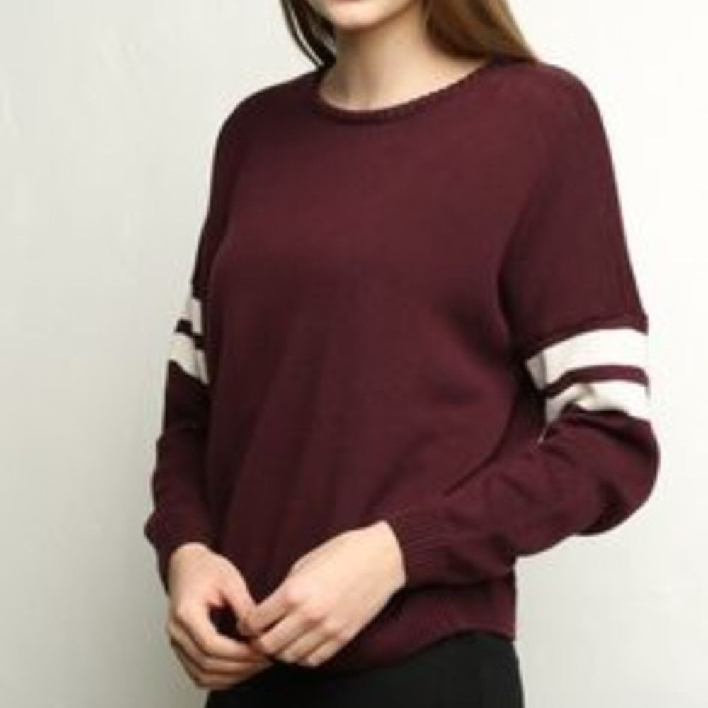 Brandy Melville burgundy sweater